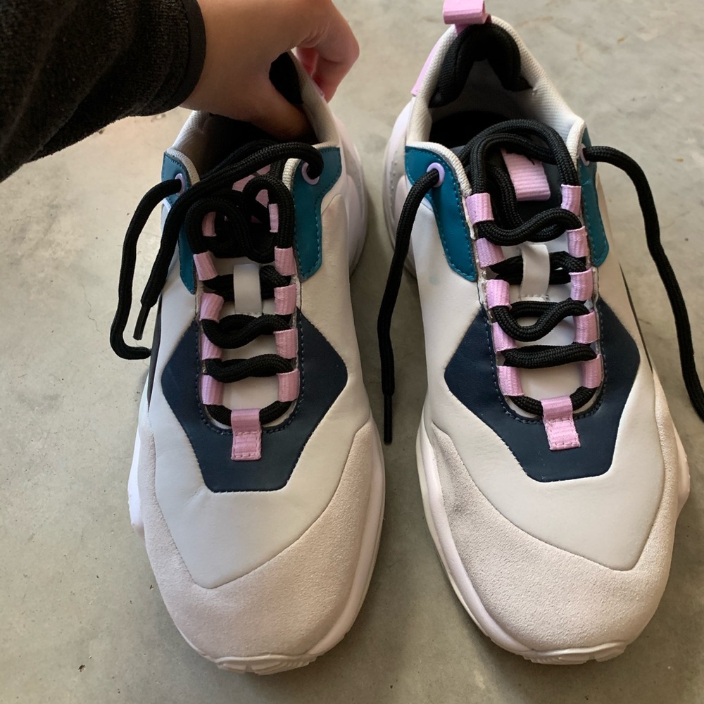 Puma suede and leather sneaker